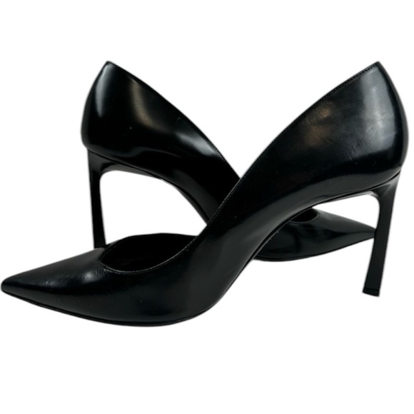 Lanvin Paris Black Pump Heels Leather Asymmetrical Cutout Italy US 7 - Picture 2 of 12